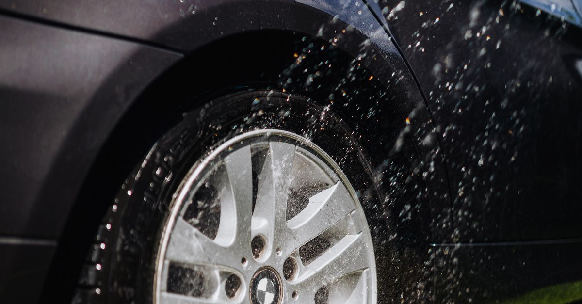 Common Tyre Problems and How to Fix Them