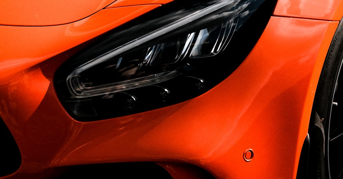 How Mobile Car Detailers Enhance Your Vehicle's Appearance