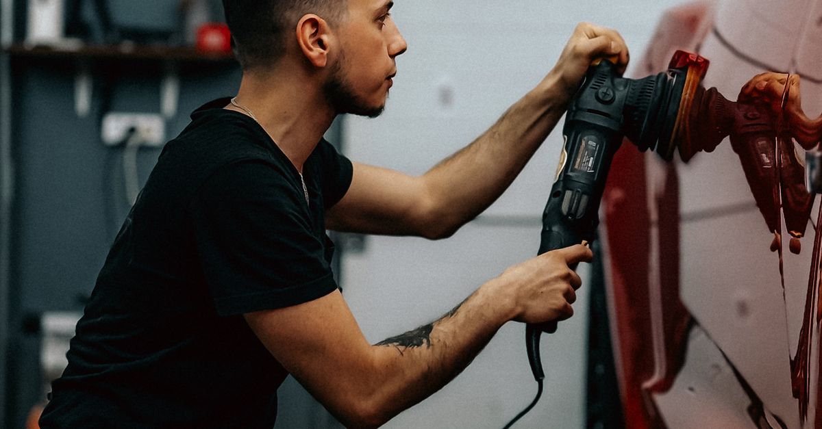 The Benefits of Professional Interior Vacuuming for Your Car