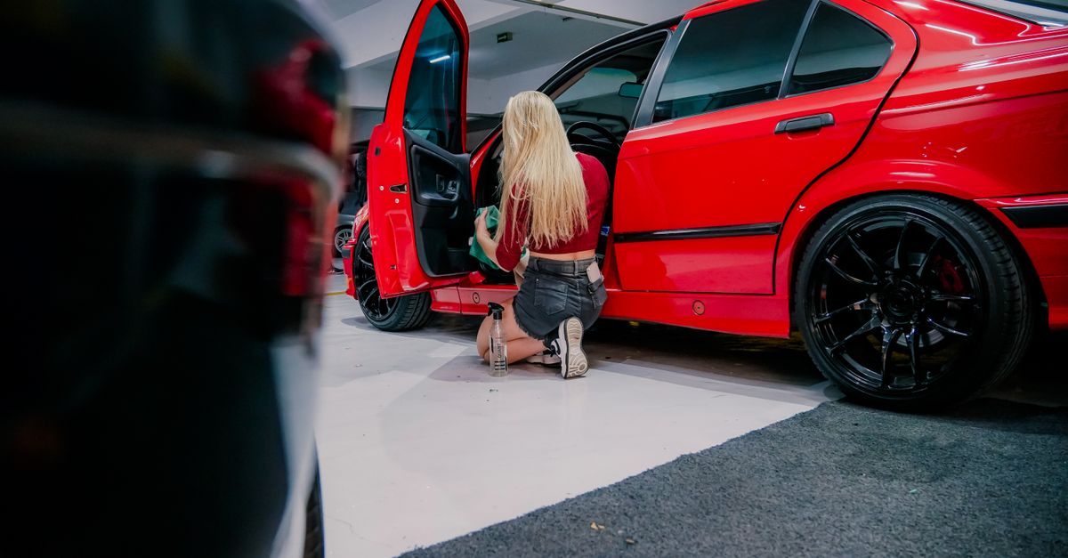 Top Rated Cheap Car Detailing Services in Tamworth